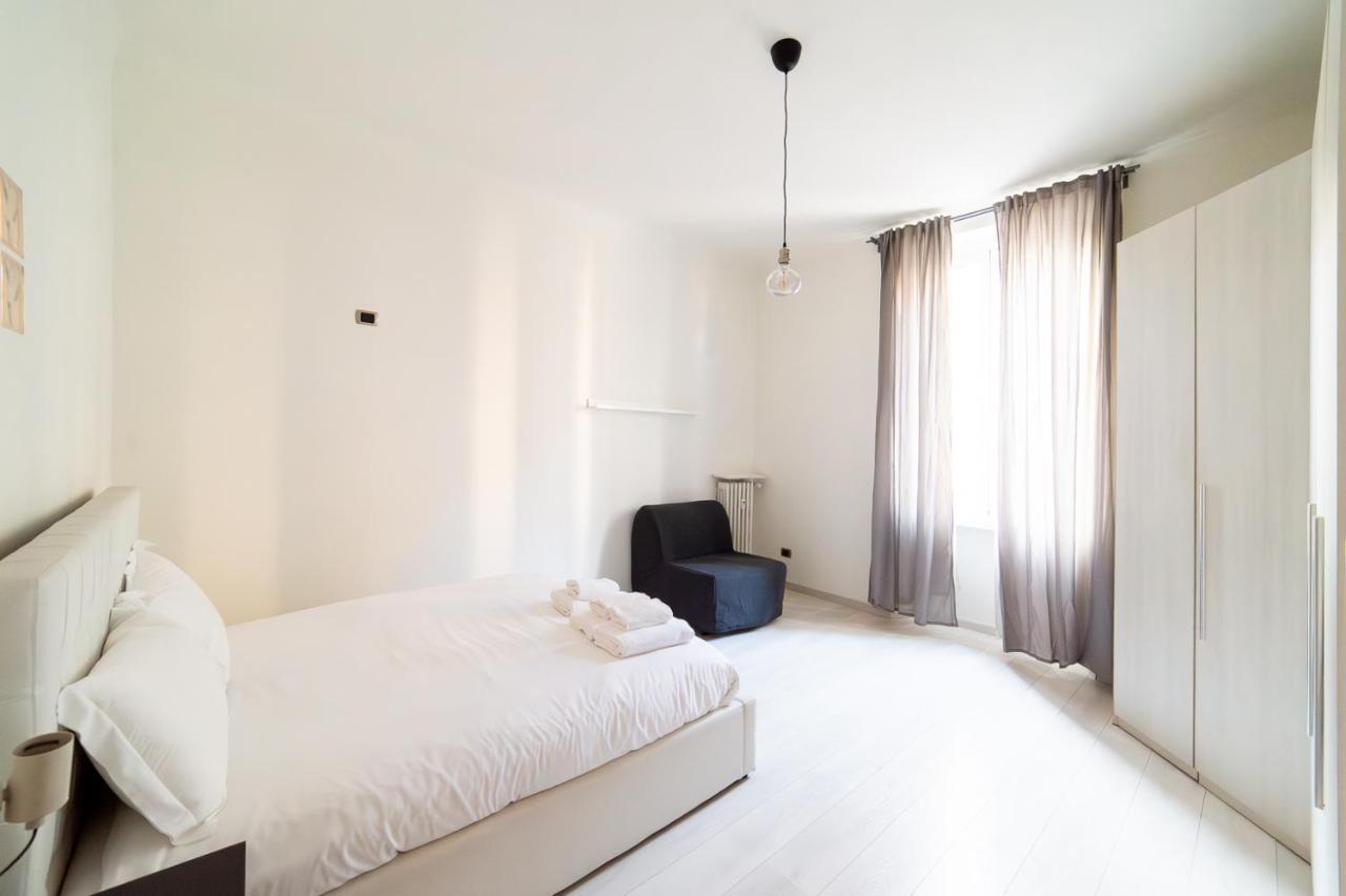 Hbhall Sempione Apartment Milão Exterior foto